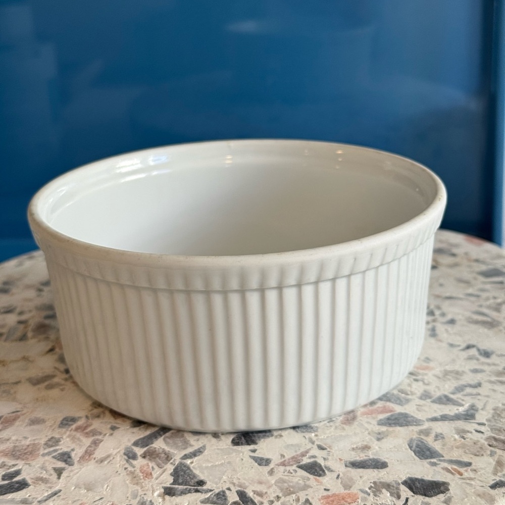 Vintage Apilco Porcelain France White Ribbed Soufflé Baking Dish Size Medium